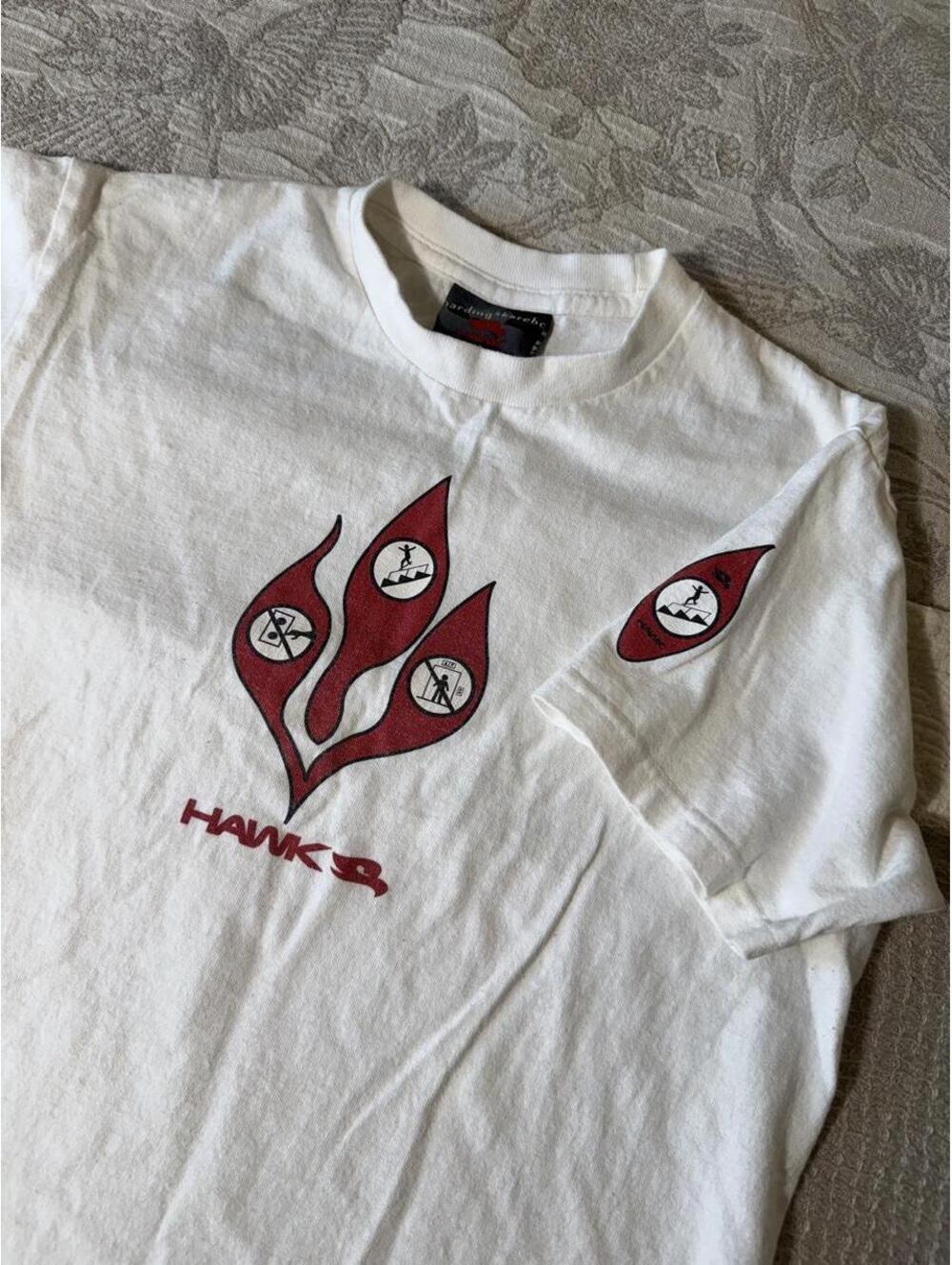y2k tony hawk graphic t-shirt